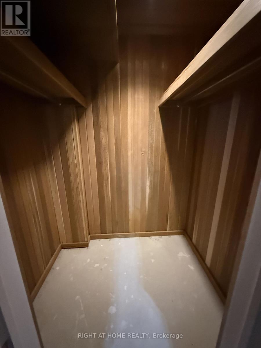 6 Carriage Lane, Toronto, Ontario  M2R 3V6 - Photo 44 - C12733444