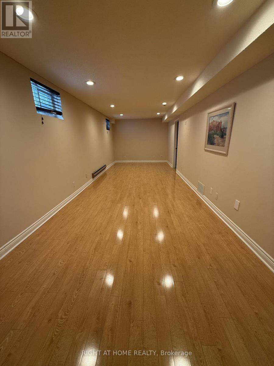 6 Carriage Lane, Toronto, Ontario  M2R 3V6 - Photo 46 - C12733444