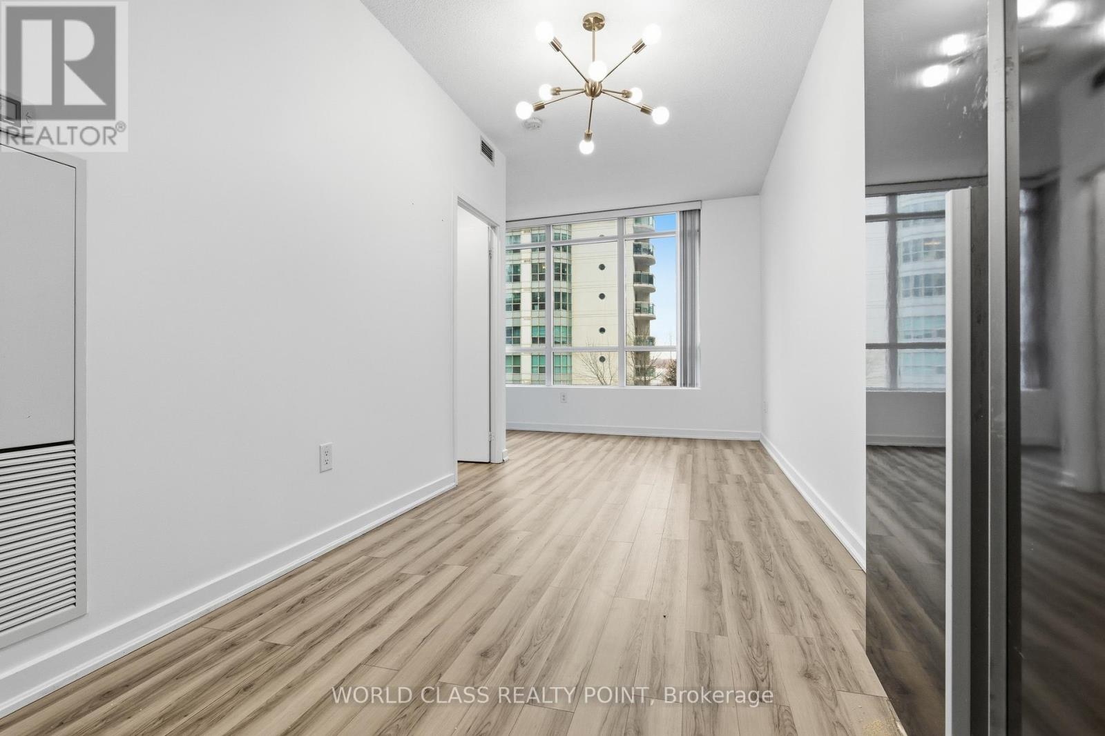 516 - 38 Dan Leckie Way, Toronto, Ontario  M5V 2V6 - Photo 10 - C12733456