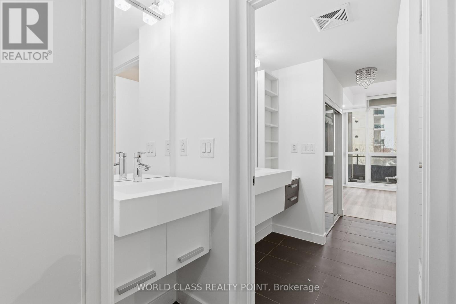 516 - 38 Dan Leckie Way, Toronto, Ontario  M5V 2V6 - Photo 16 - C12733456