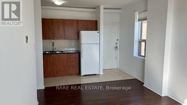 3 - 1434 Queen Street E, Toronto, Ontario  M4L 1E1 - Photo 2 - E12733544