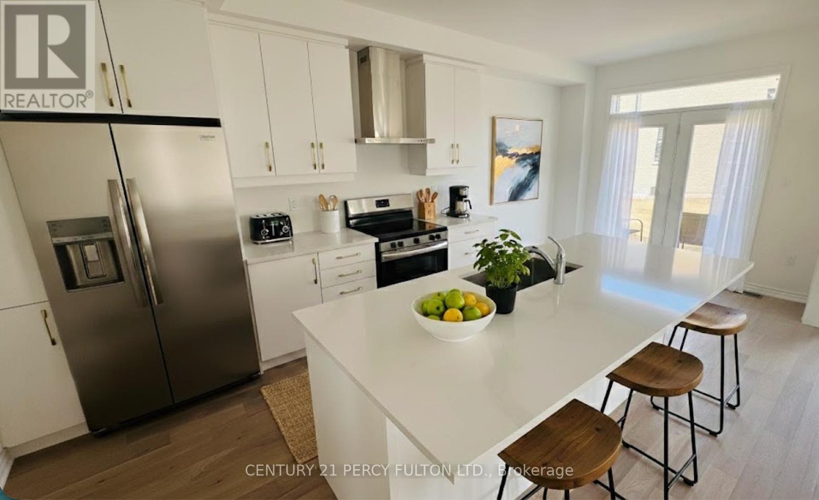 1453 Mockingbird Square, Pickering, Ontario  L1X 0N8 - Photo 4 - E12732550