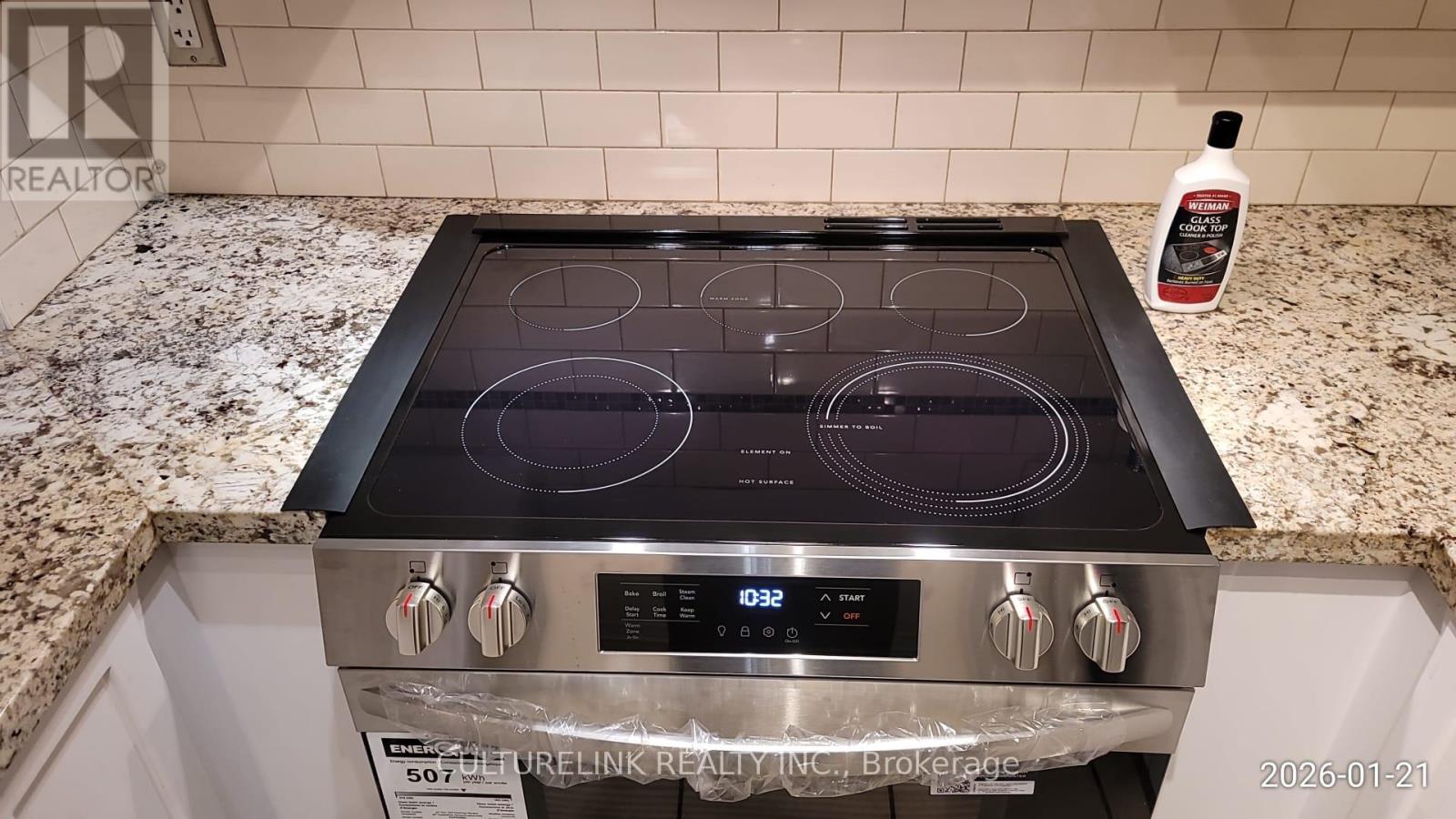 1103 - 11 Oneida Crescent, Richmond Hill, Ontario  L4B 0A1 - Photo 10 - N12725666