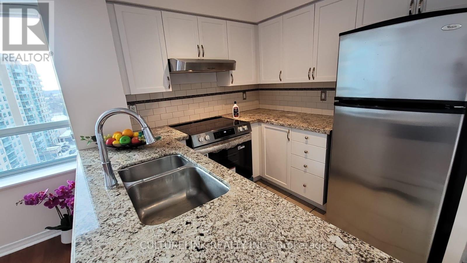 1103 - 11 Oneida Crescent, Richmond Hill, Ontario  L4B 0A1 - Photo 6 - N12725666