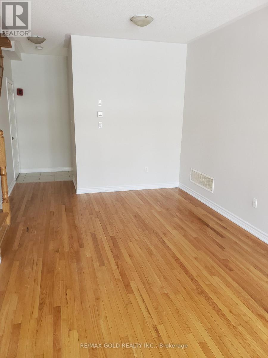 45 Education Road, Brampton, Ontario  L6P 3N4 - Photo 3 - W12714330