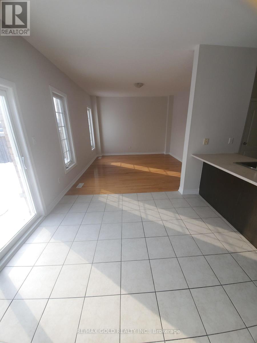 45 Education Road, Brampton, Ontario  L6P 3N4 - Photo 7 - W12714330