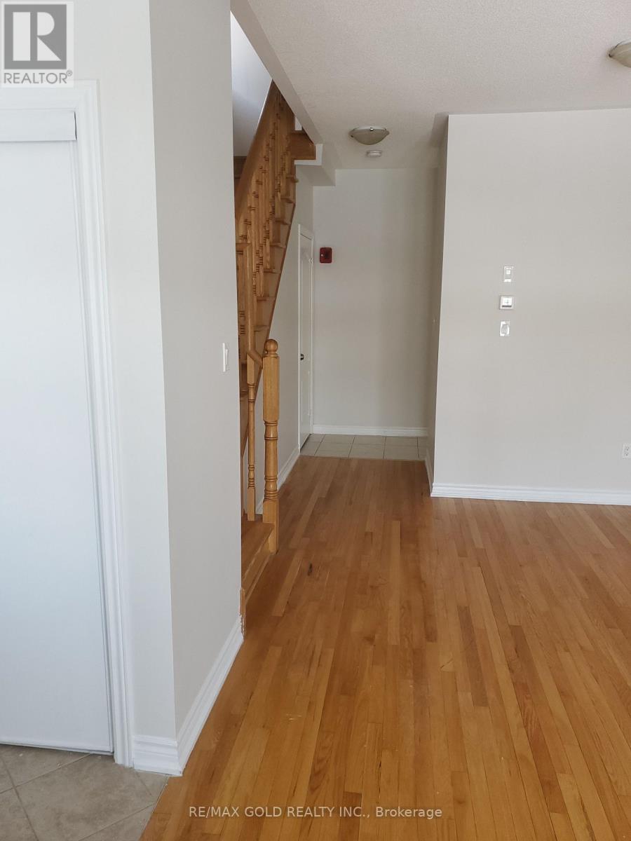 45 Education Road, Brampton, Ontario  L6P 3N4 - Photo 4 - W12714330