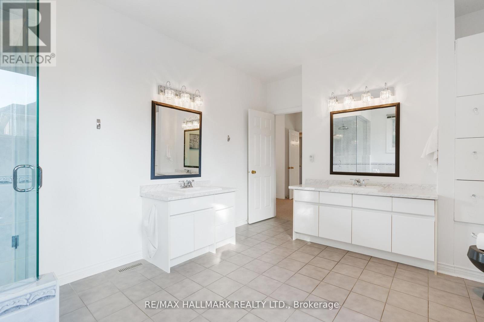 71 Willow Farm Lane, Aurora, Ontario  L4G 6K2 - Photo 28 - N12733550