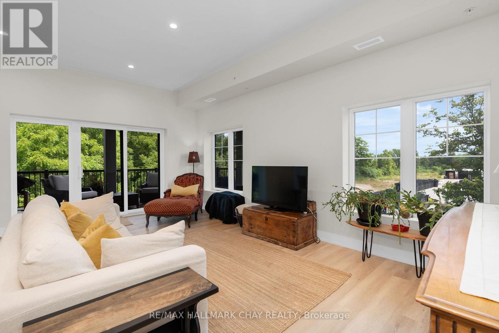 224 - 121 Mary Street, Clearview (Creemore), Ontario  L0M 1G0 - Photo 12 - S12733454