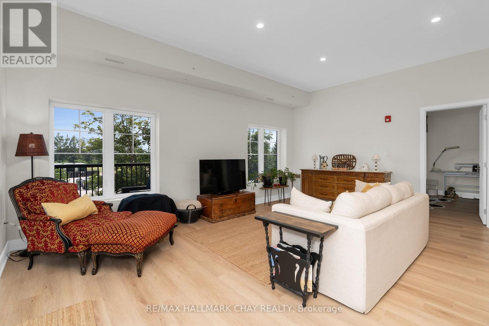 224 - 121 Mary Street, Clearview (Creemore), Ontario  L0M 1G0 - Photo 13 - S12733454