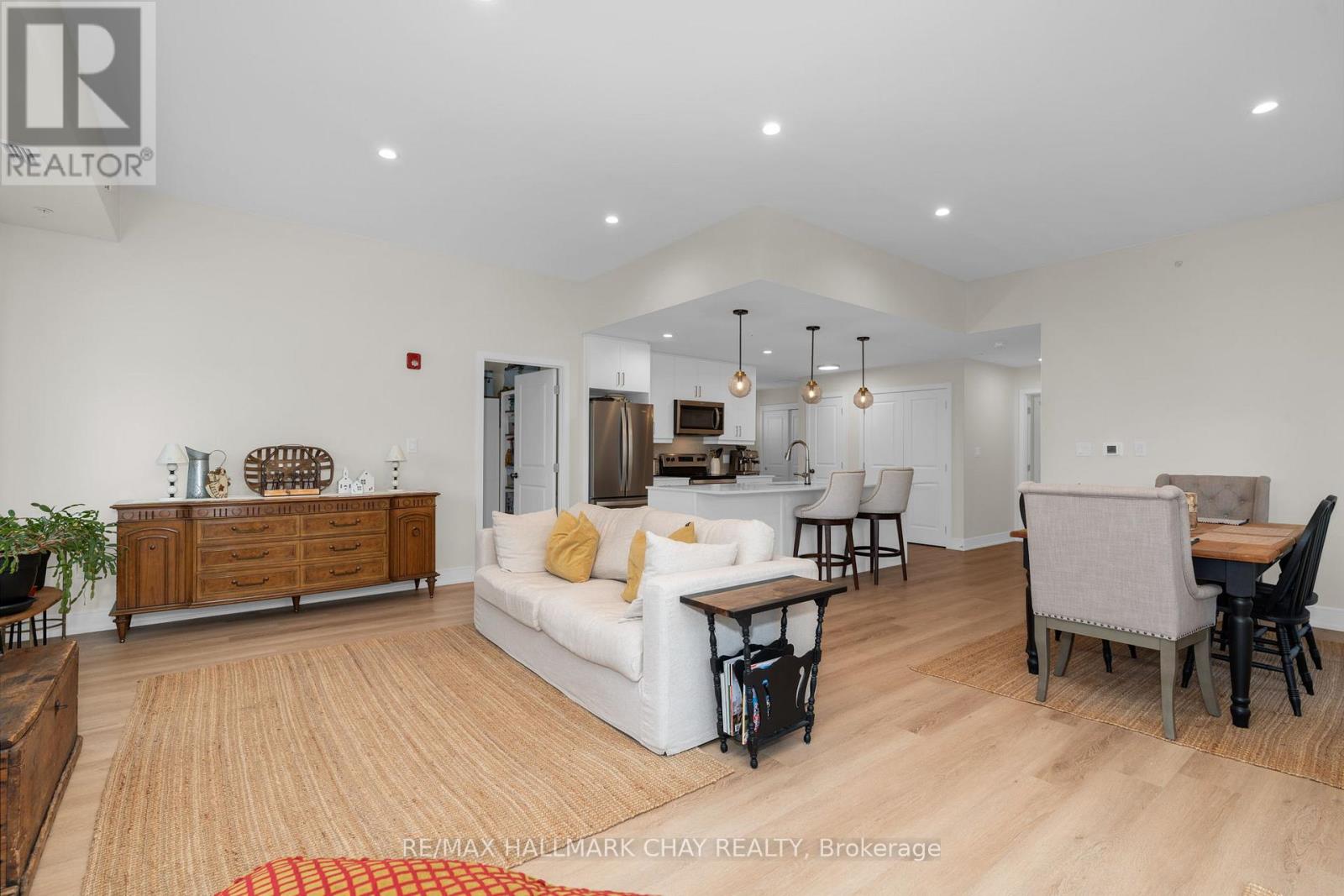 224 - 121 Mary Street, Clearview (Creemore), Ontario  L0M 1G0 - Photo 14 - S12733454