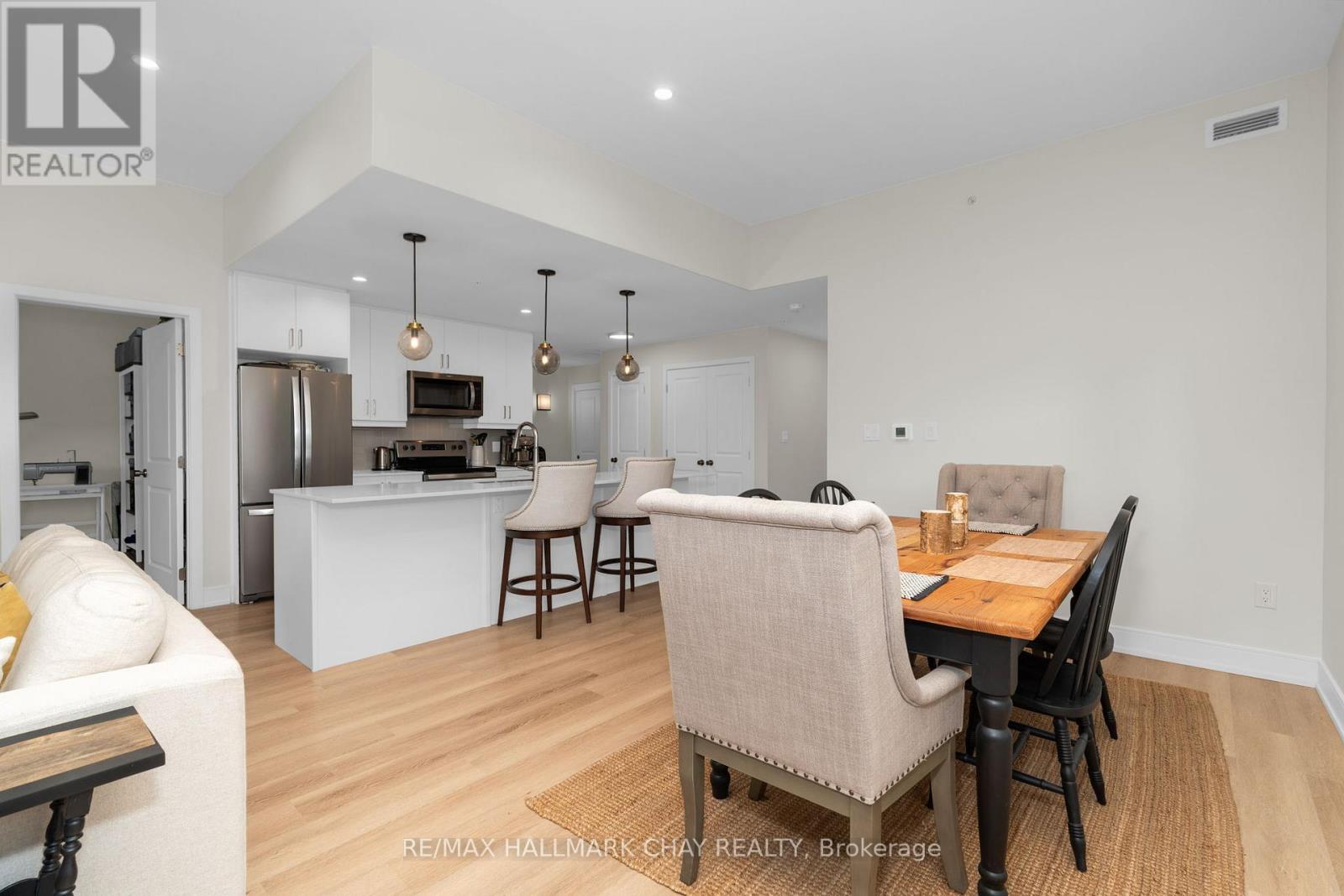 224 - 121 Mary Street, Clearview (Creemore), Ontario  L0M 1G0 - Photo 7 - S12733454