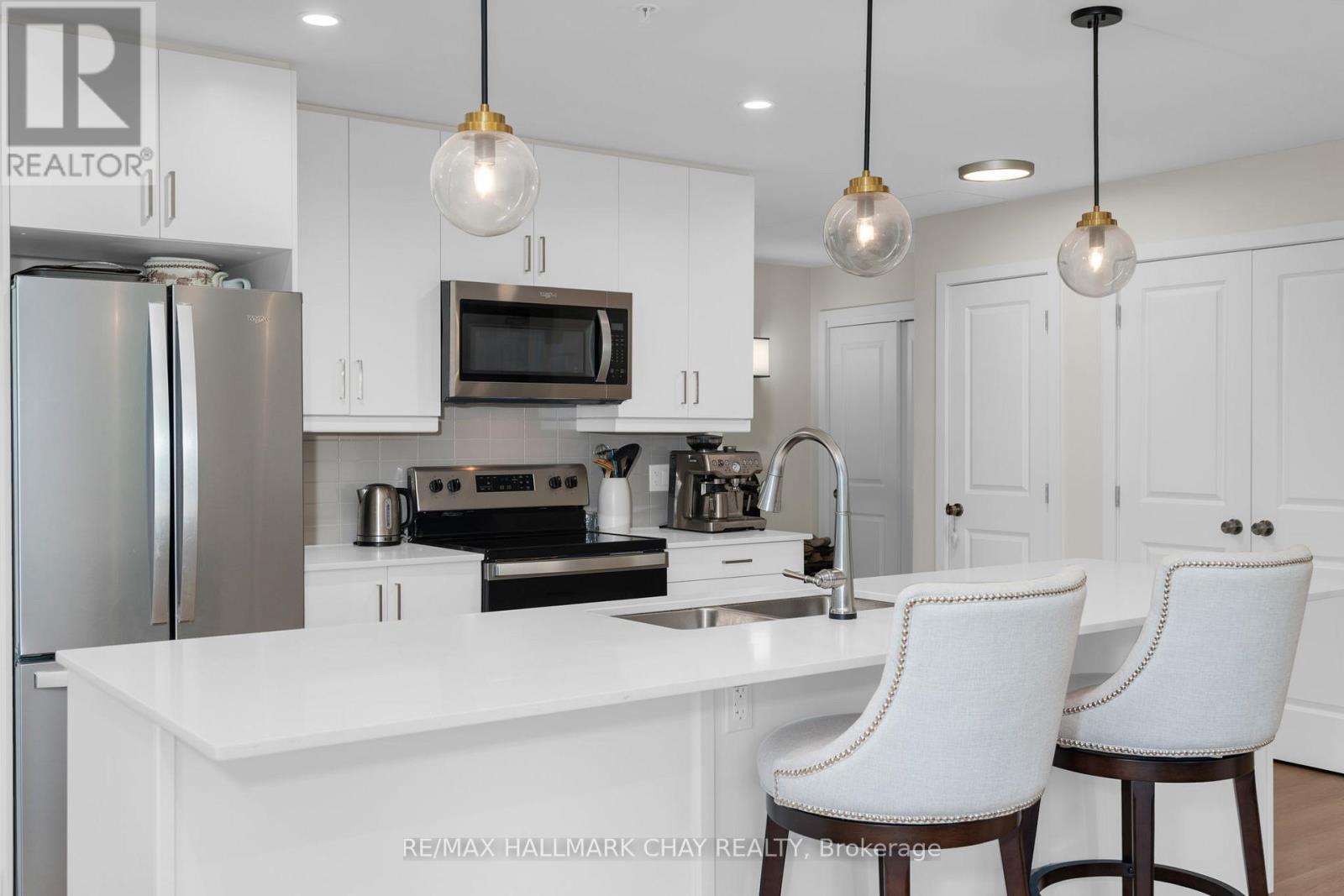 224 - 121 Mary Street, Clearview (Creemore), Ontario  L0M 1G0 - Photo 9 - S12733454