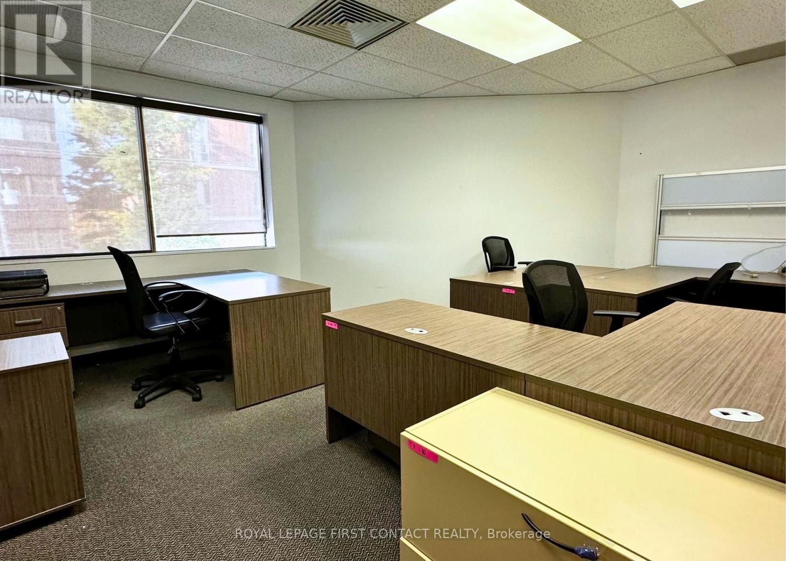 201/202 - 135 Bayfield Street, Barrie, Ontario  L4M 3B3 - Photo 9 - S12733498