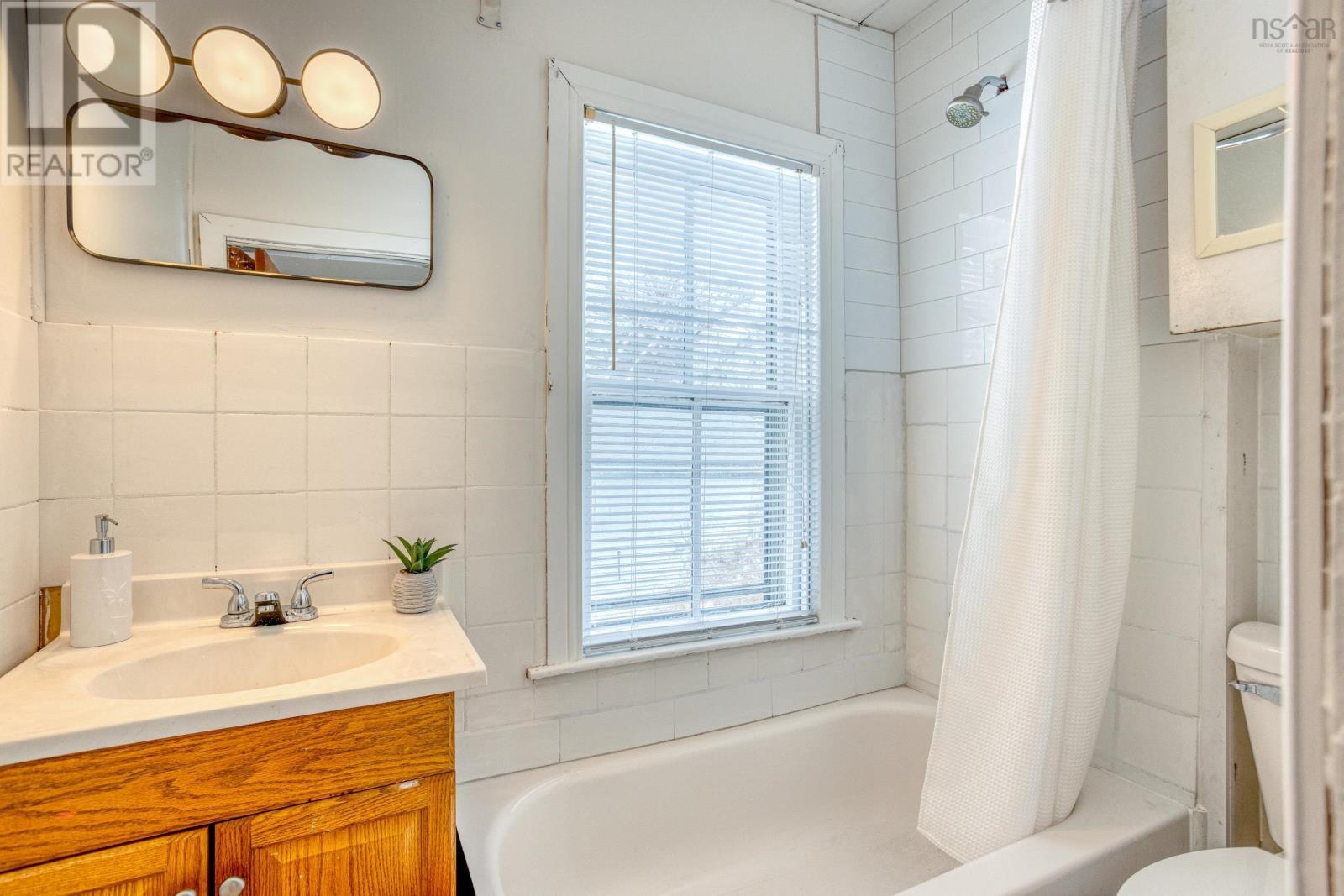 11 Maynard Street, Dartmouth, Nova Scotia  B2Y 1V8 - Photo 28 - 202601408