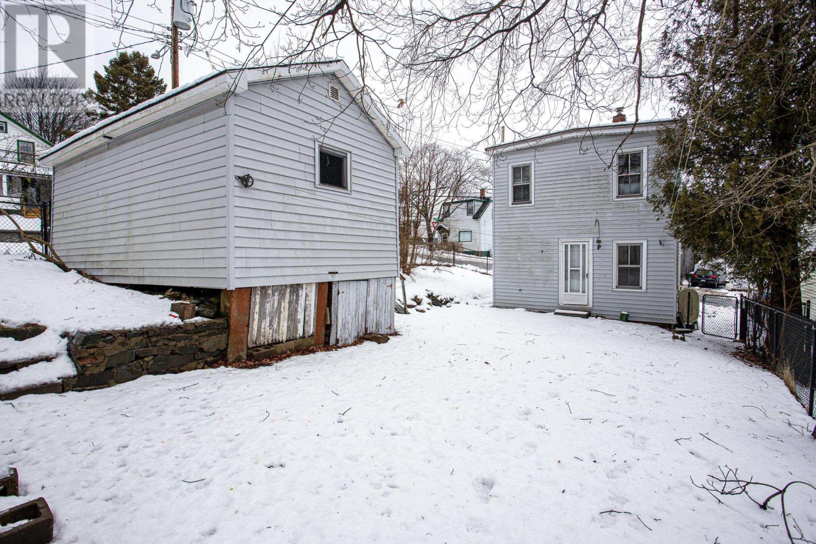 11 Maynard Street, Dartmouth, Nova Scotia  B2Y 1V8 - Photo 36 - 202601408