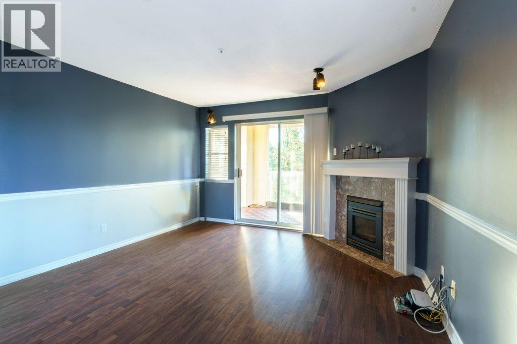 201 22722 Lougheed Highway, Maple Ridge, British Columbia  V2X 2V6 - Photo 2 - R3082980