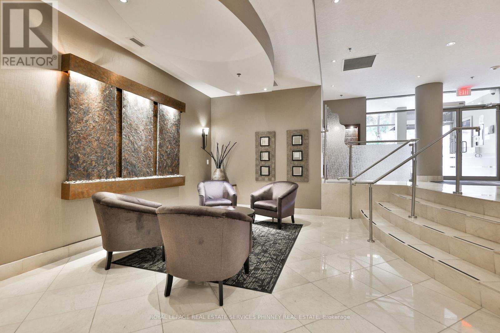 904 - 1477 Lakeshore Road, Burlington, Ontario L7S 1B5 - Photo 6 - W12733458