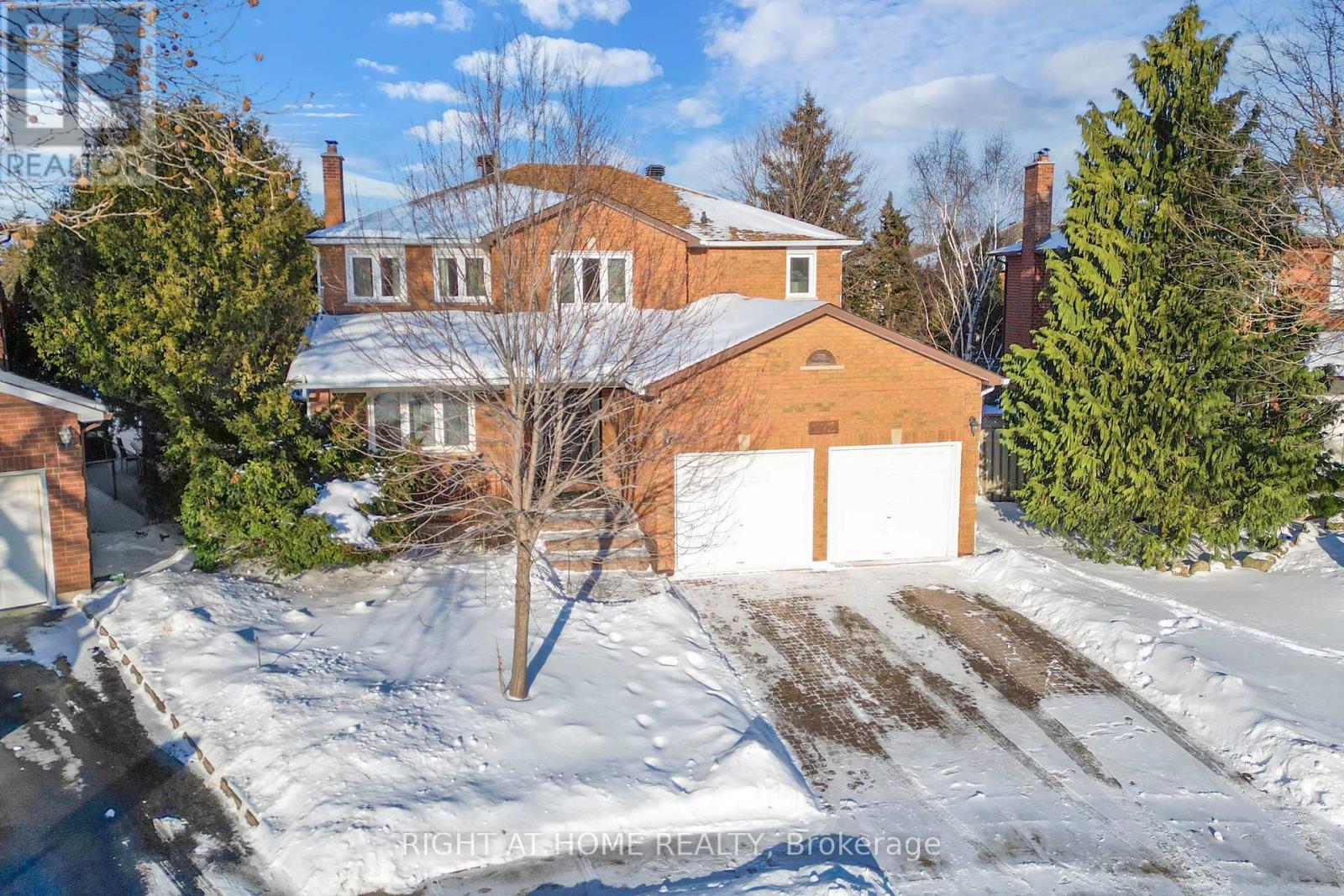 272 HICKORY CIRCLE, Oakville, Ontario