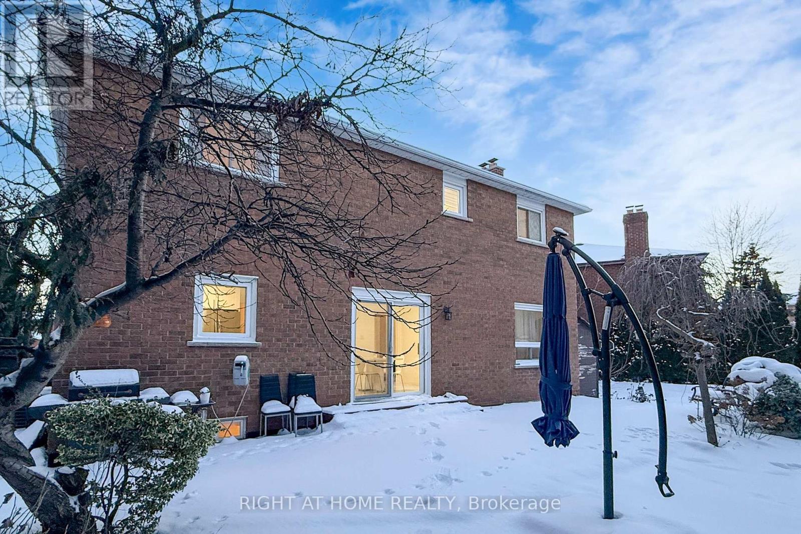 272 Hickory Circle, Oakville, Ontario  L6H 4V1 - Photo 42 - W12733518