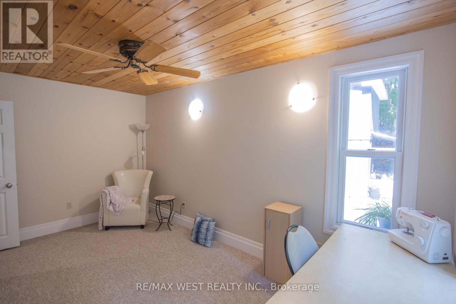 1158 Lorne Lane, Dysart Et Al, Ontario  K0M 1S0 - Photo 18 - X12733438