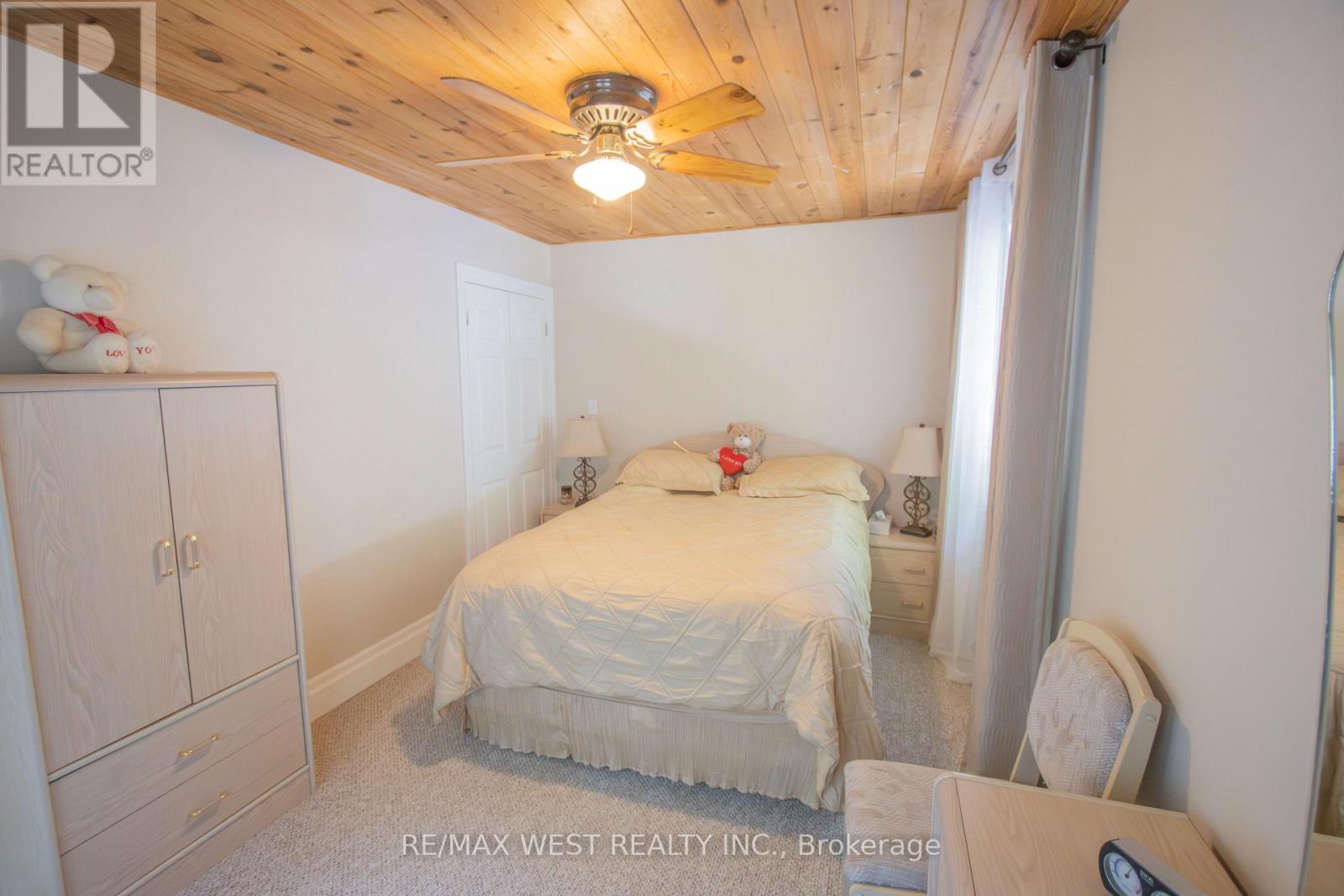 1158 Lorne Lane, Dysart Et Al, Ontario  K0M 1S0 - Photo 20 - X12733438