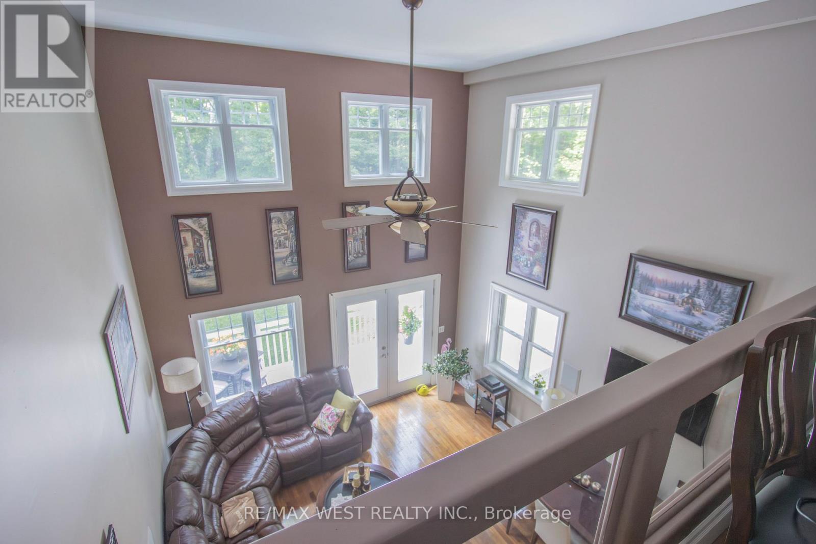 1158 Lorne Lane, Dysart Et Al, Ontario  K0M 1S0 - Photo 22 - X12733438