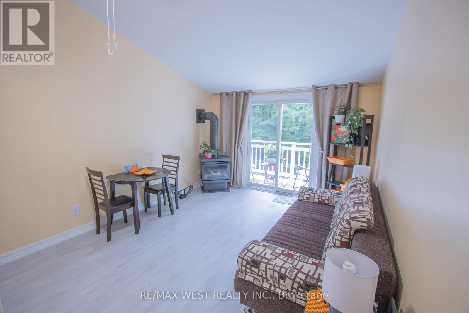 1158 Lorne Lane, Dysart Et Al, Ontario  K0M 1S0 - Photo 37 - X12733438