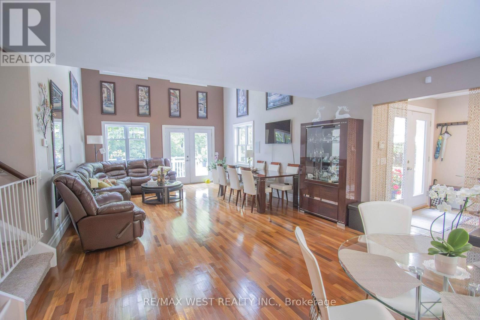 1158 Lorne Lane, Dysart Et Al, Ontario  K0M 1S0 - Photo 9 - X12733438