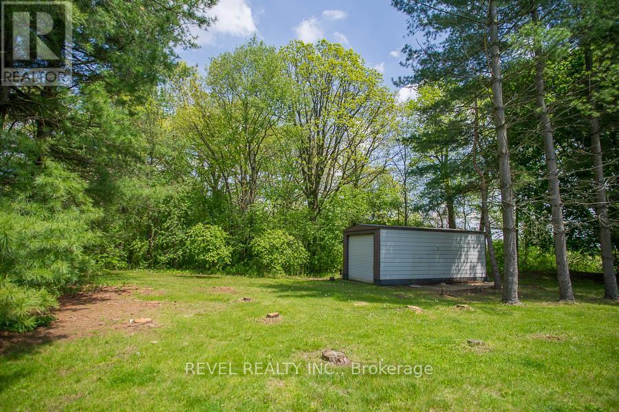 92 Highland Drive, Brantford, Ontario  N3T 5L7 - Photo 45 - X12733450