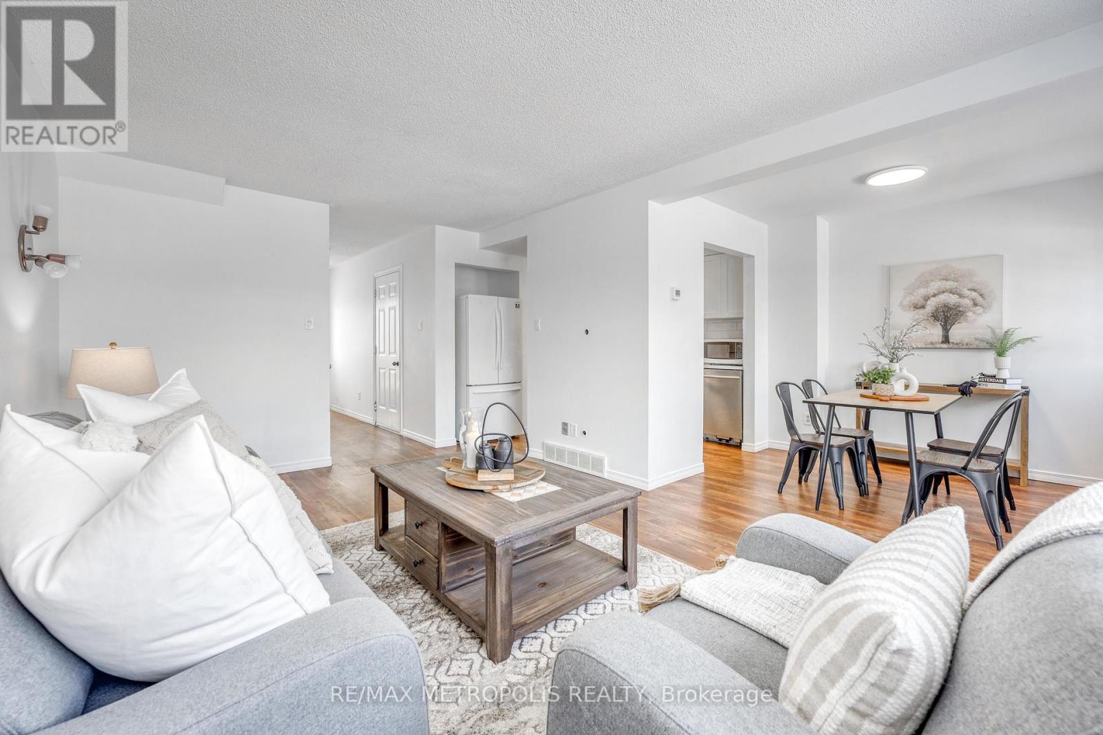 834 Lanark Crescent, Sarnia, Ontario  N7S 4E4 - Photo 8 - X12733452