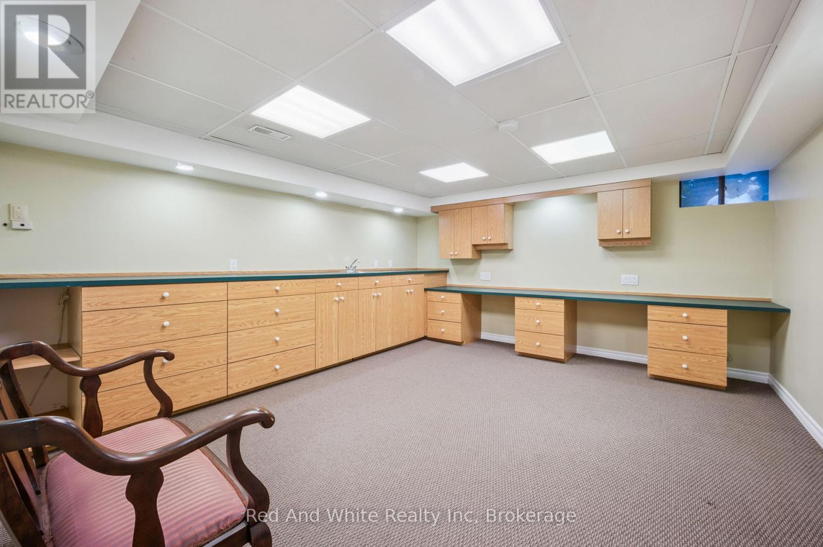 259 Old Post Road, Waterloo, Ontario  N2L 5B8 - Photo 36 - X12726790