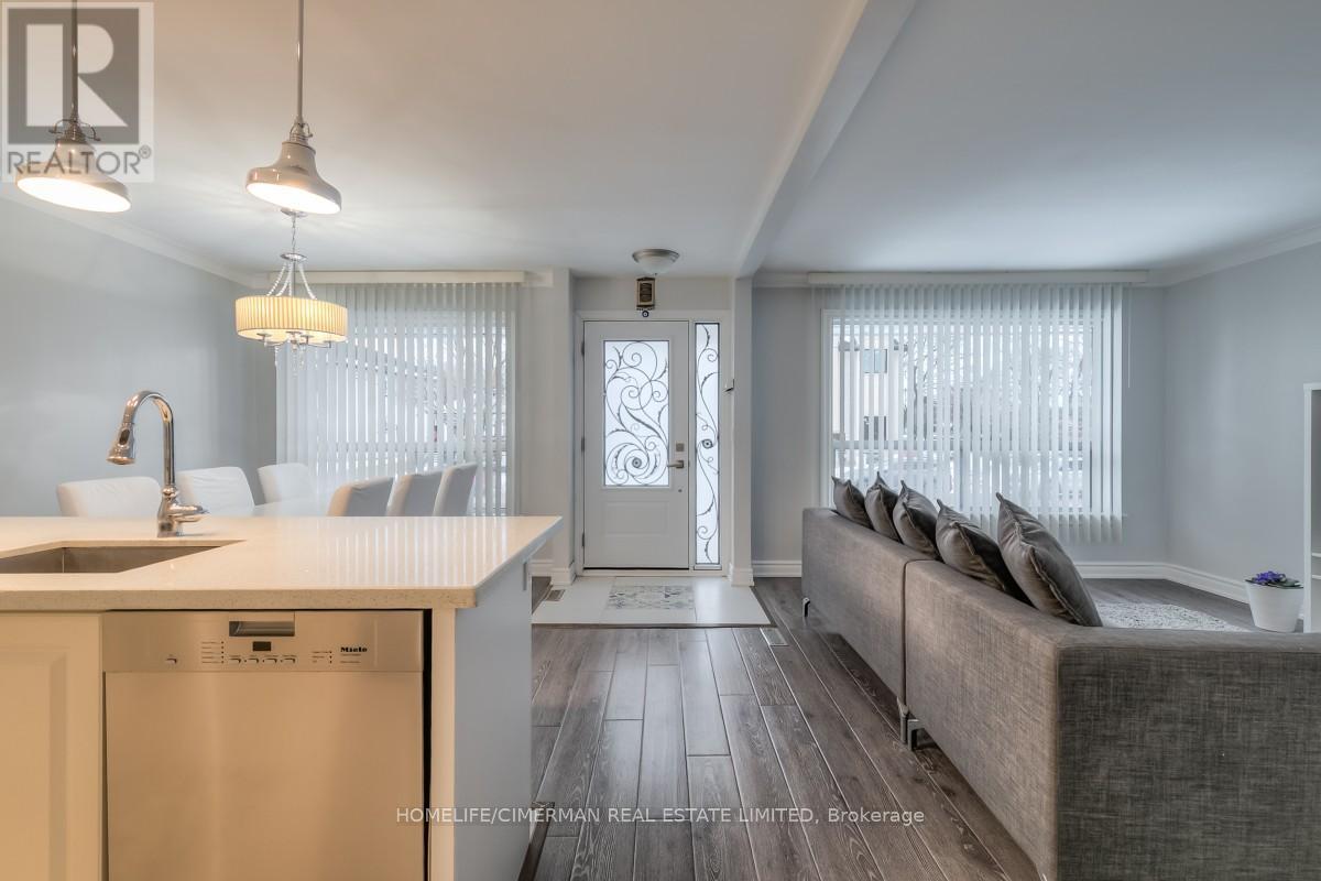 3 Willowhurst Crescent, Toronto, Ontario  M1R 3R7 - Photo 3 - E12733492