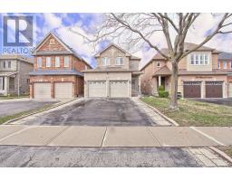 484 MENCZEL CRESCENT, Newmarket, Ontario