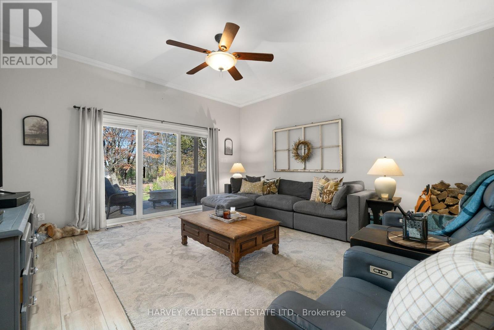 12130 Loyalist Parkway, Prince Edward County, Ontario  K0K 2T0 - Photo 11 - X12491884