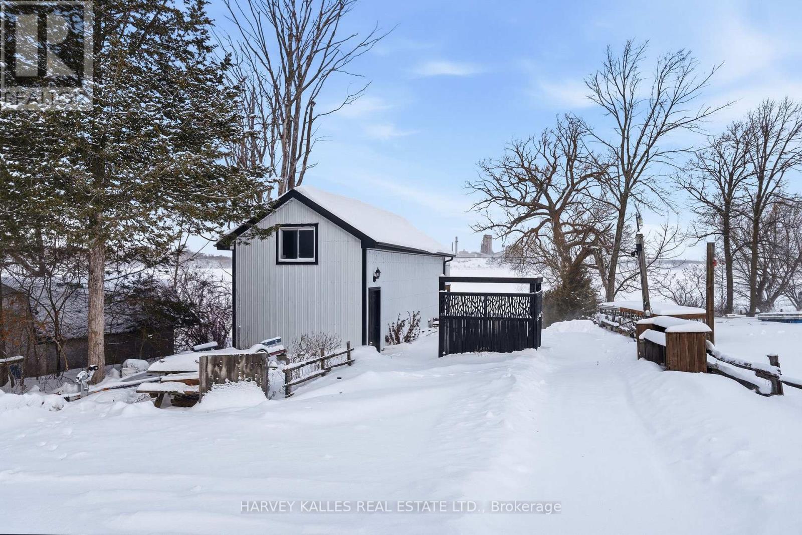 12130 Loyalist Parkway, Prince Edward County, Ontario  K0K 2T0 - Photo 31 - X12491884