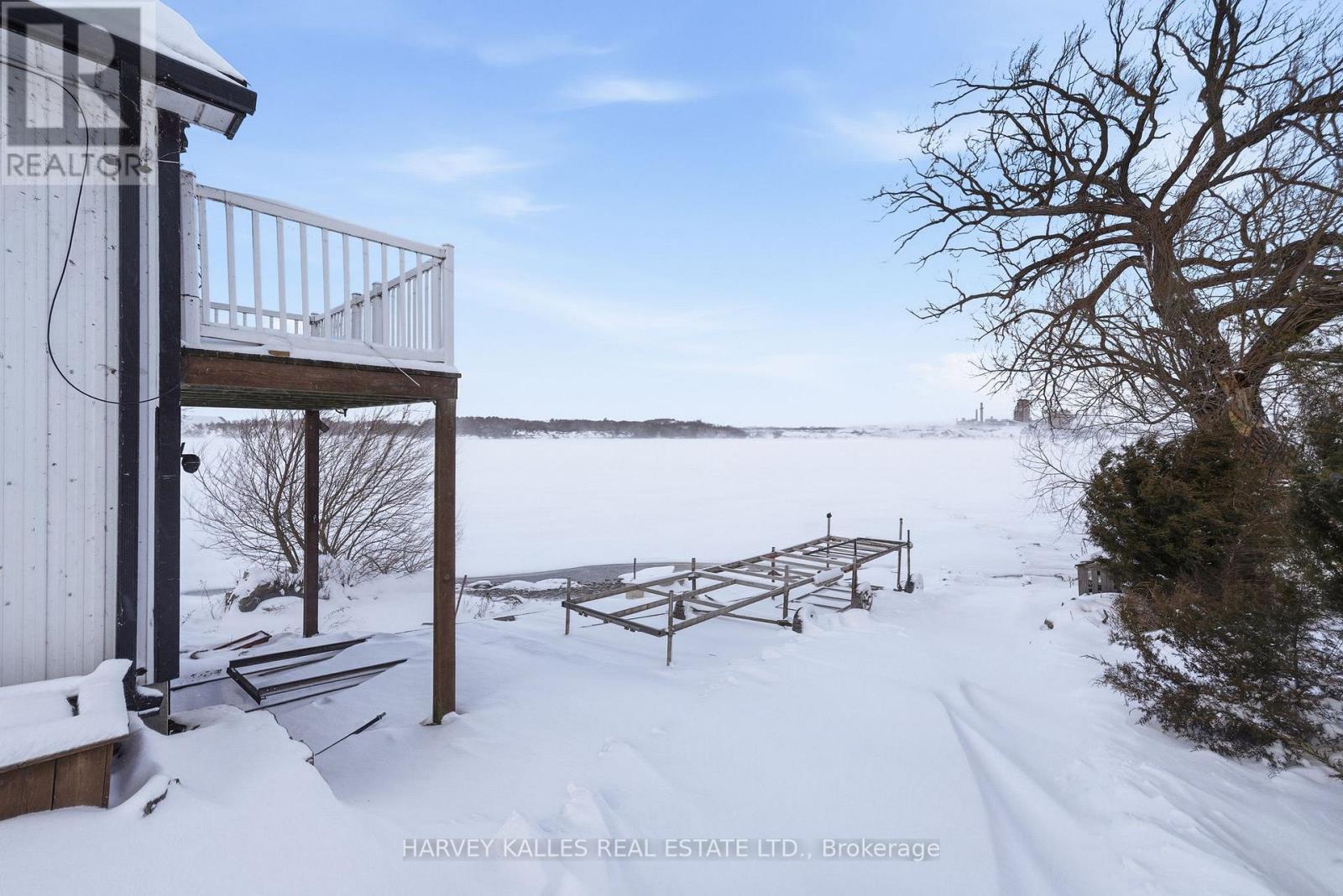 12130 Loyalist Parkway, Prince Edward County, Ontario  K0K 2T0 - Photo 38 - X12491884