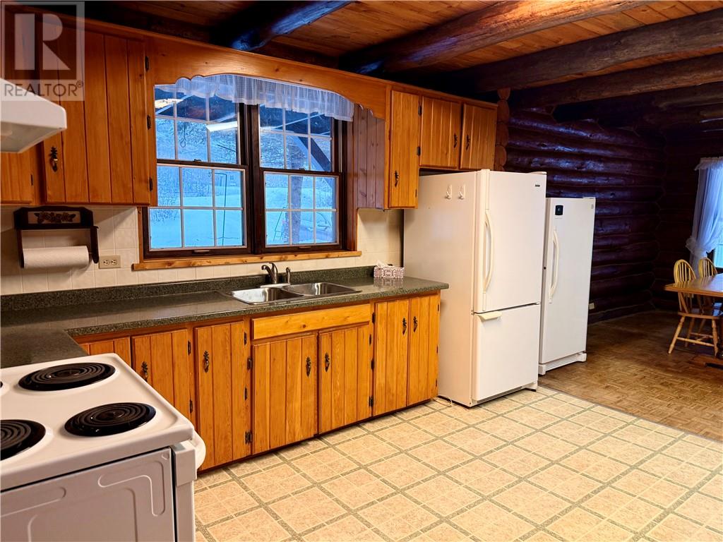 273 Woodward Avenue, Blind River, Ontario  P0R 1B0 - Photo 10 - 2126156