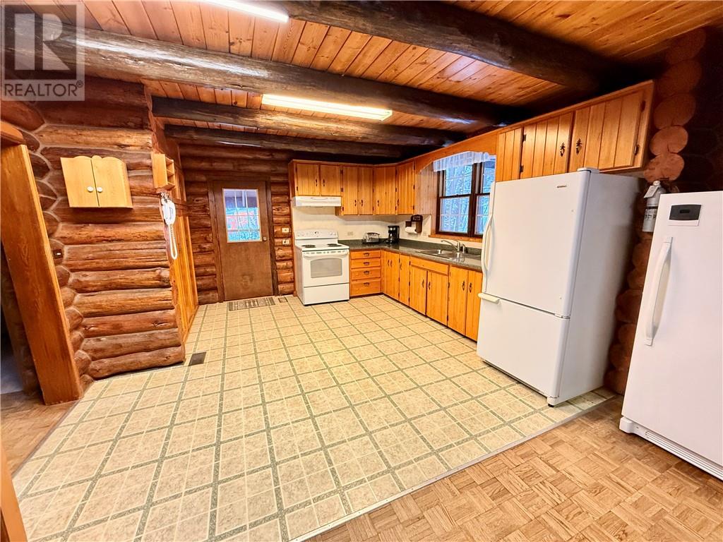 273 Woodward Avenue, Blind River, Ontario  P0R 1B0 - Photo 7 - 2126156