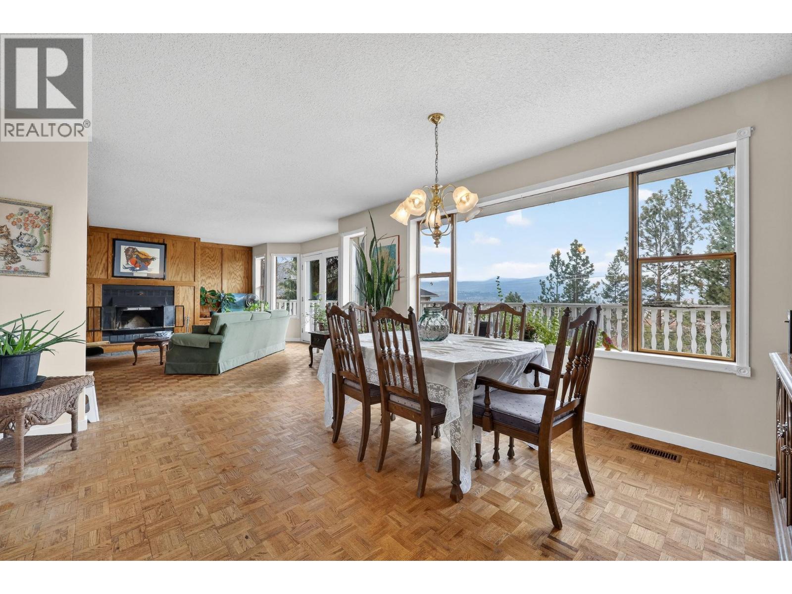 1050 Bartholomew Court, Kelowna, British Columbia  V1W 4N2 - Photo 10 - 10373927