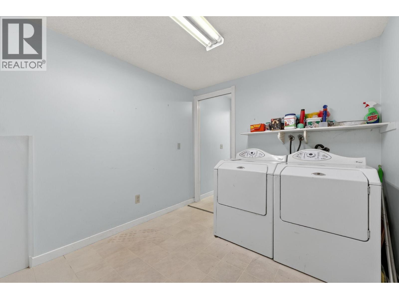 1050 Bartholomew Court, Kelowna, British Columbia  V1W 4N2 - Photo 19 - 10373927