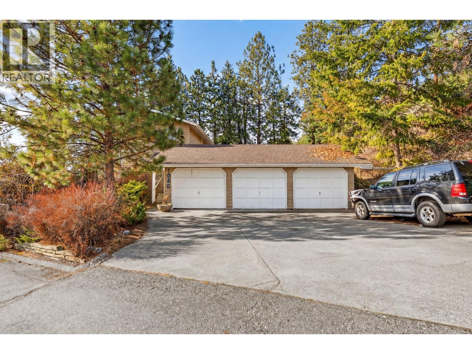 1050 Bartholomew Court, Kelowna, British Columbia  V1W 4N2 - Photo 2 - 10373927