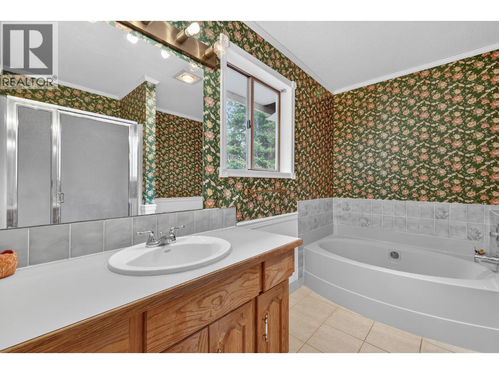 1050 Bartholomew Court, Kelowna, British Columbia  V1W 4N2 - Photo 24 - 10373927