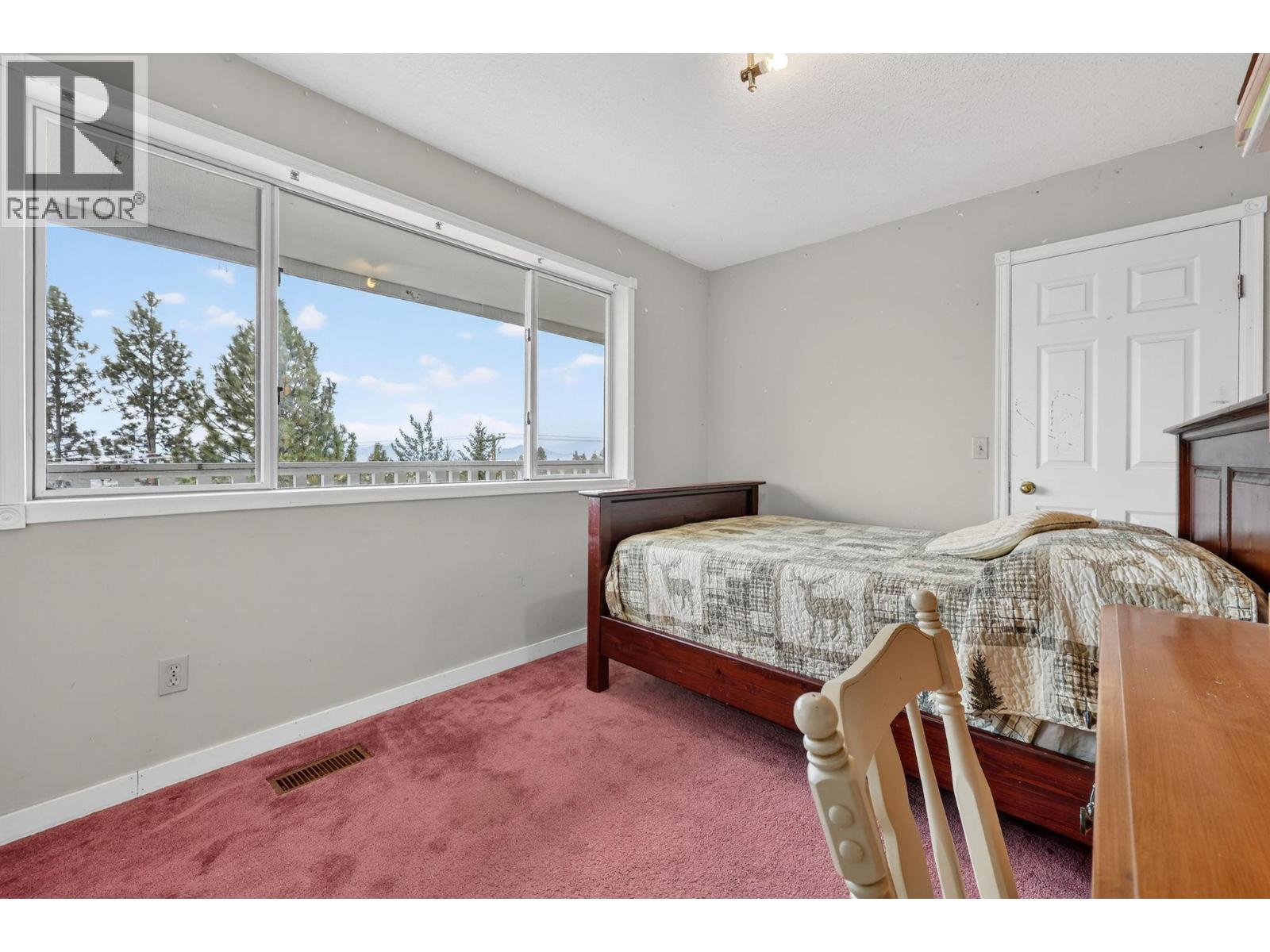 1050 Bartholomew Court, Kelowna, British Columbia  V1W 4N2 - Photo 28 - 10373927