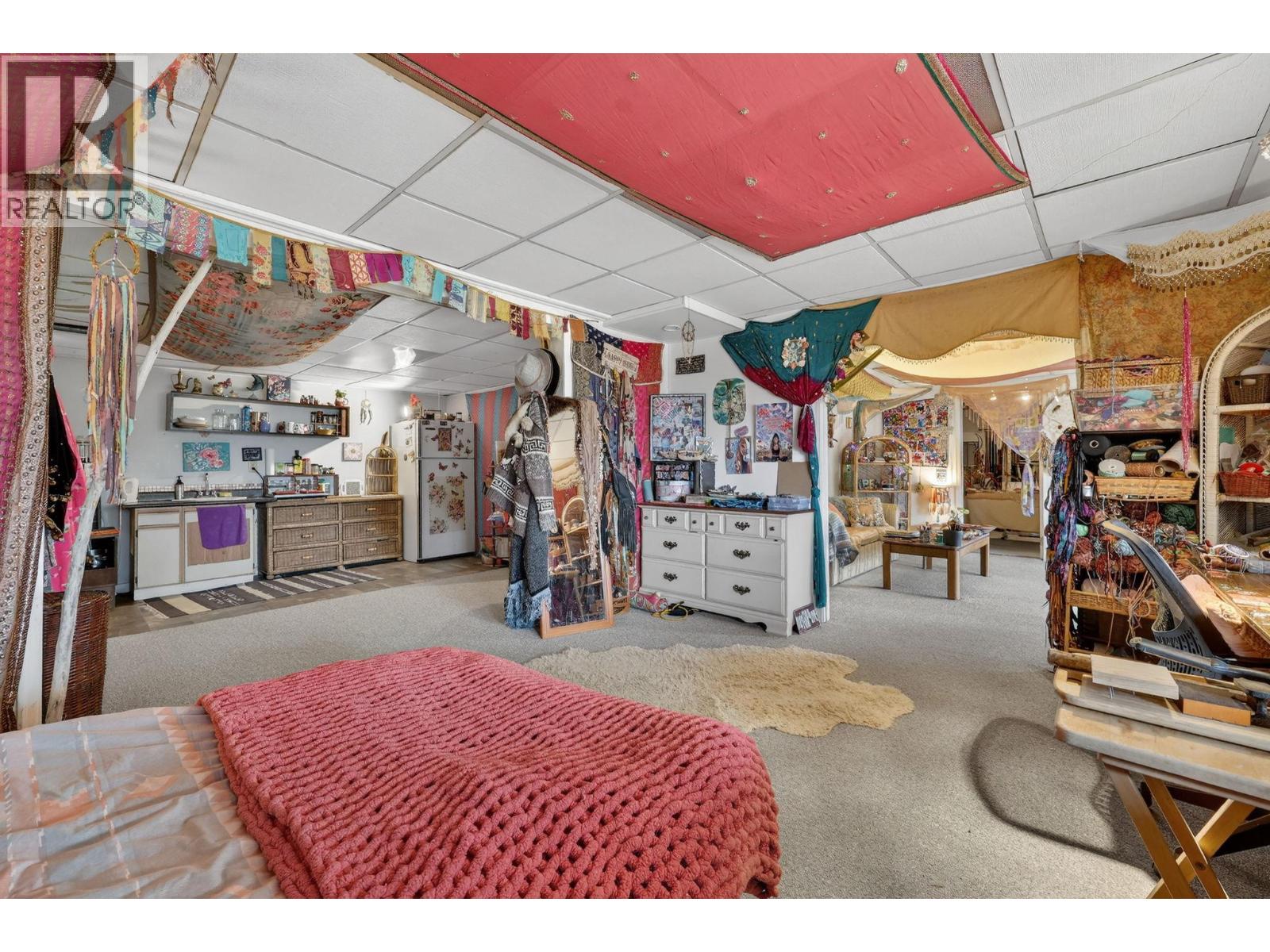 1050 Bartholomew Court, Kelowna, British Columbia  V1W 4N2 - Photo 32 - 10373927