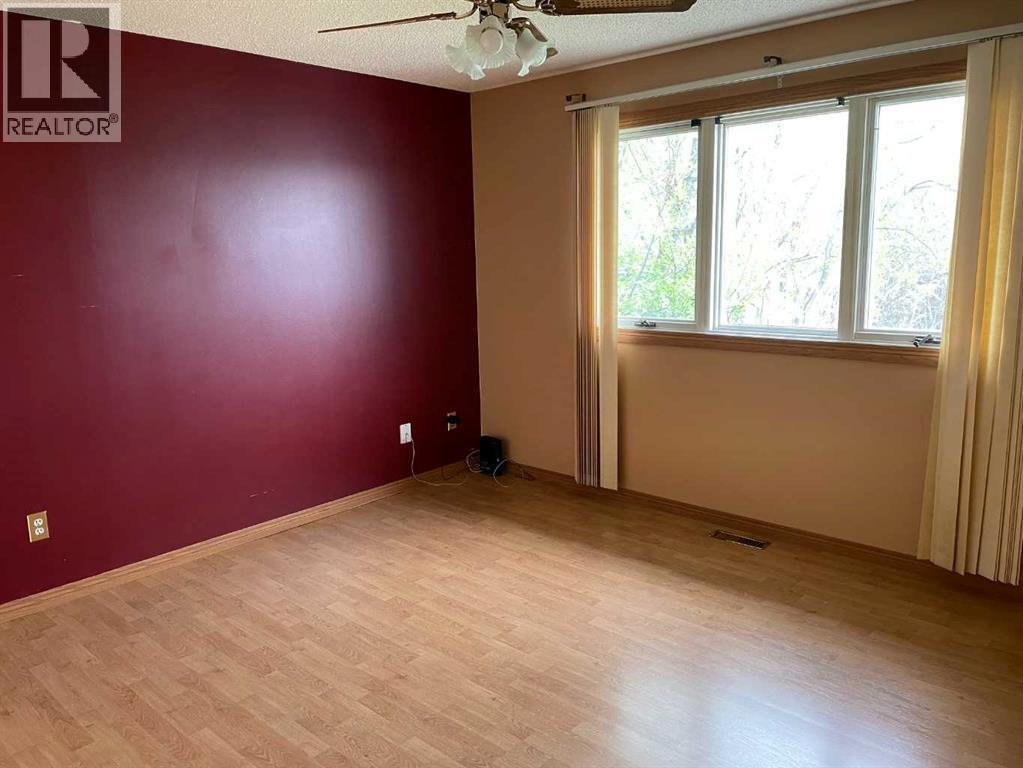 11211 109 Avenue Close, Fairview, Alberta  T0H 1L0 - Photo 10 - A2218793