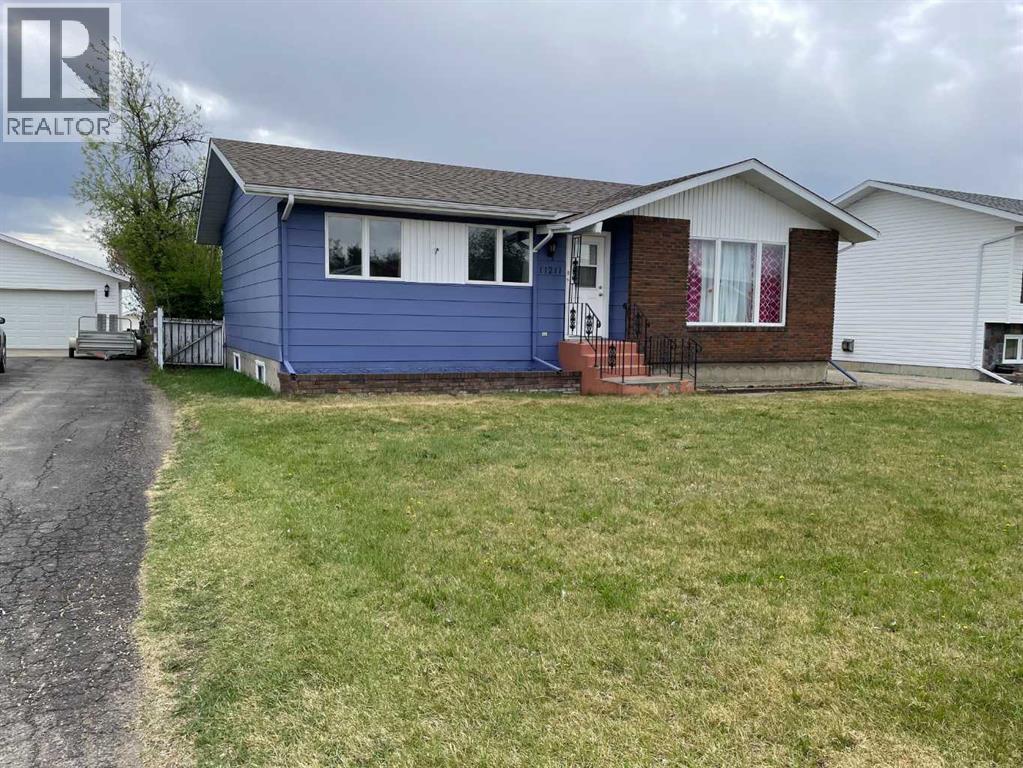 11211 109 Avenue Close, Fairview, Alberta