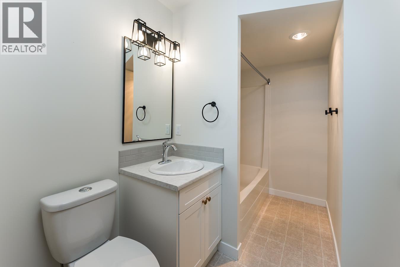 14000 Lund Road, Prince George, British Columbia  V2N 6B1 - Photo 12 - R3057397