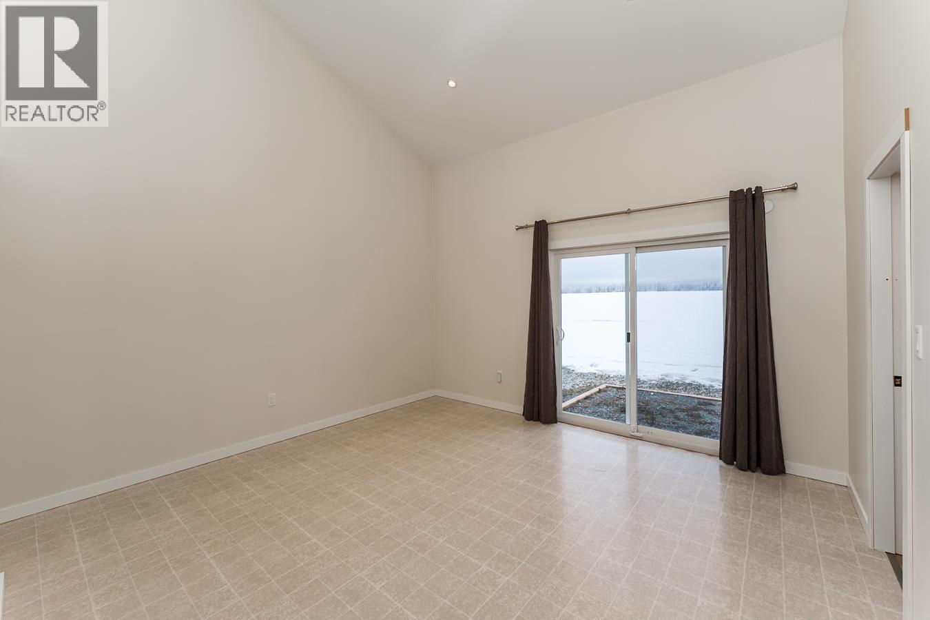 14000 Lund Road, Prince George, British Columbia  V2N 6B1 - Photo 18 - R3057397