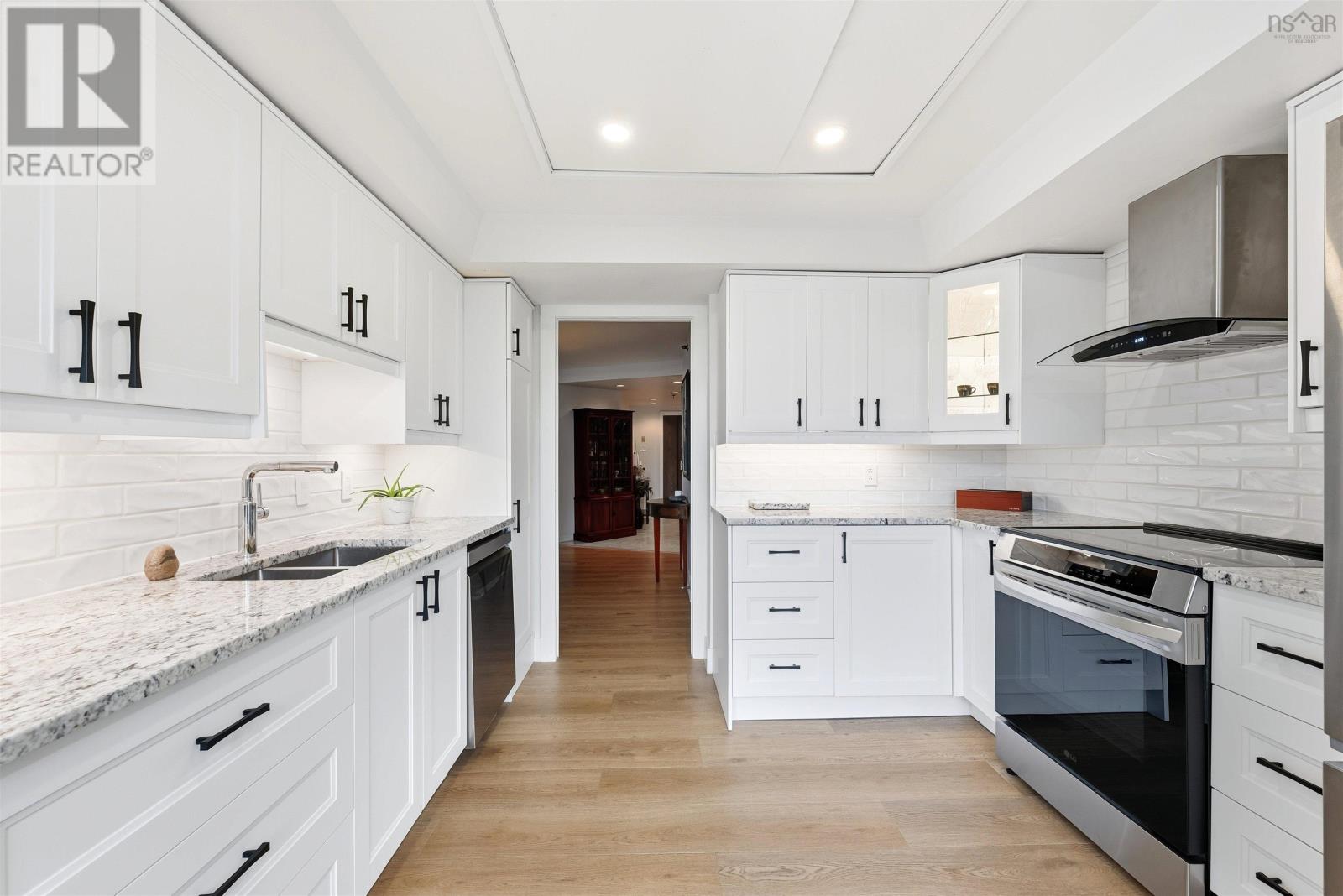 506 1470 Summer Street, Halifax, Nova Scotia  B3H 3A3 - Photo 2 - 202525988